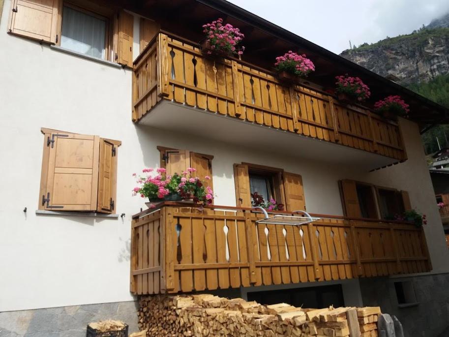 Appartamento Genziana Isolaccia Exterior photo
